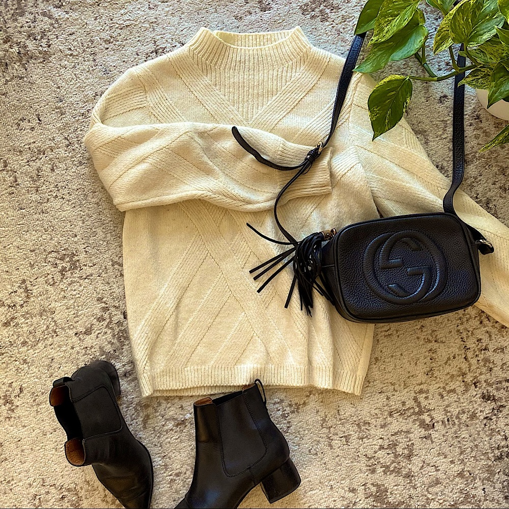 ❤️Crew neck Sweater